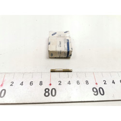 Śruba kolektora wydechowego M8x35 Ford FIESTA DX 1995-2002 OE 6175837