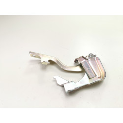 ZAWIAS POKRYWY SILNIKA LEWY CHEVROLET CAPTIVA OPEL ANTARA OE 95049936