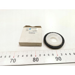 Uszczelniacz wału korbowego tył Opel Omega B 2.5 TD OE 614802 9120221