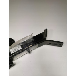 Belka, hak holowniczy Ford Focus HB OE AM8M5J-R19D520-BA 1515974