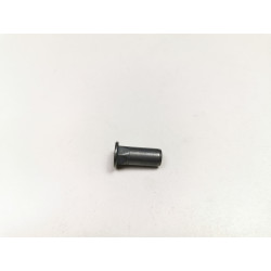 NAKRĘTKA,ZACISK,M6,LAMPA DO KAROSERI ŚWIATŁO TYLNE OPEL VIVARO-A 93860948