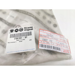 KRATKA ZDERZAKA PRAWA PRZÓD FIAT DOBLO II LIFT 15- OE 735600187 735615291