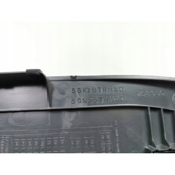 Listwa prawa deski rozdzielczej MOPAR 2002-2004 Jeep Liberty 5GN55XDVAD