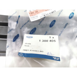 KRATKA HALOGENU LEWA FOCUS 03-08 BEZ PRZEDNICH LAMPPRZECIWMGIELNYCH 1300405