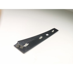 Listwa pionowa słupka drzwi prawy przód Ford Fiesta 2S51-B20898-AG 1473662