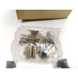 KLOCKI HAMULCOWE PRZÓD OPEL VECTRA B CALIBRA A OE 1605654 93191802