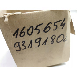 KLOCKI HAMULCOWE PRZÓD OPEL VECTRA B CALIBRA A OE 1605654 93191802