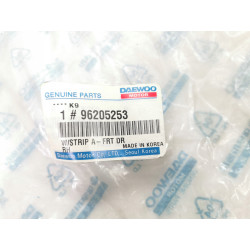 LEGANZA USZCZELKA DRZWI RAMKI PRZÓD PRAWY DAEWOO LEGANZA 1998-2002 96205253