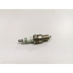 Świeca zapłonowa Bosch WR8DC 0242229538 242229538-7C2