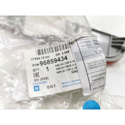 Odblask prawy zderzaka tył Chevrolet Epica (V250) [GEN] (V06) OE 96859434