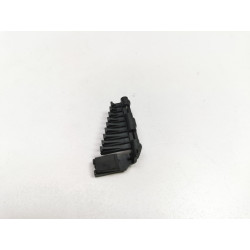 Element dystansujący szyby przedniej Opel Movano B, Vivaro B OE 93167894