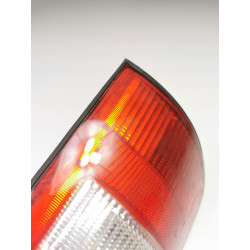 Klosz, Lampa prawy tył Opel Vectra B Kombi OE 37640748 90585003