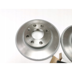 Tarcze klocki kpl. OPEL VECTRA KADETT E OE 90008005 93175464