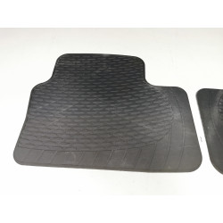Dywaniki wycieraczki gumowe tył Opel Vectra B 95-02 90513273