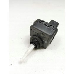 Silnik regulacji poziomu reflektorów do Opla Astra F OE 1207339 90449063