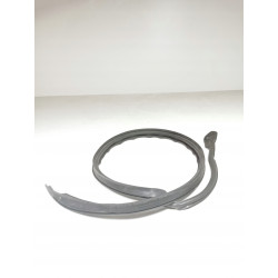 USZCZELKA,UCHWYT DACHOWY,PRAWY OPEL VECTRA-B OE 157834 90585944