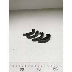 Szczęki hamulcowe tył Opel Corsa A Kadett D OE 1605844 91145729