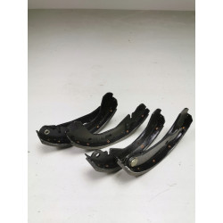 Szczęki hamulcowe tył Opel Corsa A Kadett D OE 1605844 91145729