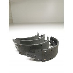 Szczęki hamulcowe tył Ford Ranger OE 2U2Z-2V200-JARM RM2U2J2C454JA 4442224