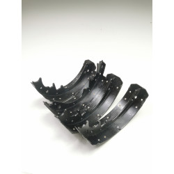 Szczęki hamulcowe tył Ford Ranger OE 2U2Z-2V200-JARM RM2U2J2C454JA 4442224