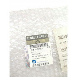 Osłona boczna prawa tylna Opel Movano B, Renault Master 768E10001R 95507018