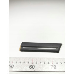LISTWA BŁOTNIKA PRAWA PRZEDNIA OPEL OMEGA A 87-93 OE 90290446