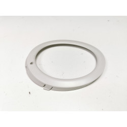 Kratka ramka halogenu RH Ford Mondeo MK2 96-00 OE 1050244