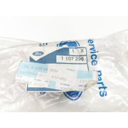 Osłona drzwi prawych Ford Galaxy 1994-2000 OE 1107296