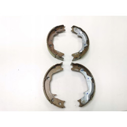 SZCZĘKI HAMULCOWE, HAMULEC POSTOJOWY TYŁ HYUNDAI i20 2008- OE 58350 1JA30