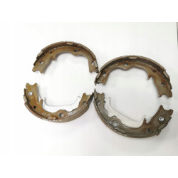 Szczęki hamulcowe hamulca postojowego tył Hyundai IX35 2010- OE 58305 2SA30