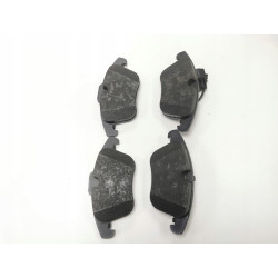 KLOCKI HAMULCOWE PRZÓD Z CZUJNIKIEM TRW GDB1814