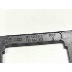 Klips, schowek Volkswagen Golf Jetta Caddy OE 191857119