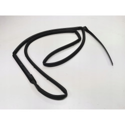 Uszczelka drzwi lewy tył Ford Fiesta 2008-2012 CB1 OE 8A61A253A11AV 1781751