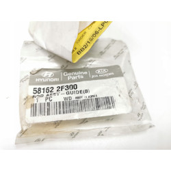 TULEJA PROWADNICY ZACISKU HAMULCA PRZÓD HYUNDAI SANTA FE OE 58162 2F300