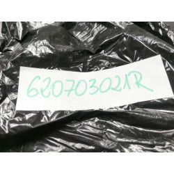 LISTWA ZDERZAKA ŚRODKOWA PRZEDNIA RENAULT CLIO III OE 620703021R