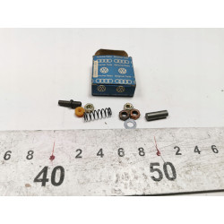 Zestaw mocujący linkę VW Golf Scirocco Jetta 1 OE 171798101C