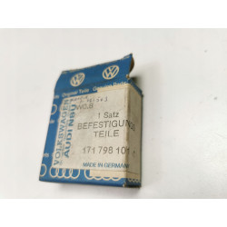 Zestaw mocujący linkę VW Golf Scirocco Jetta 1 OE 171798101C