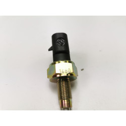 Wyłącznik świateł wstecznego biegu ALFA ROMEO 164 FIAT CROMA OE 7565135