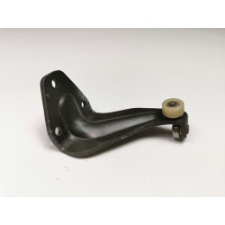 Rolka drzwi Lewa Dolna NISSAN Vanette 82831G3502 82831-G3502