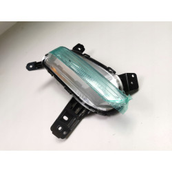 MIGACZ KIERUNKOWSKAZ PRAWY KIA CERATO IV FORTE 18- OE 92304M7050