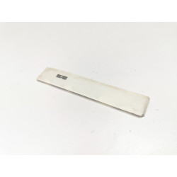 EMBLEMAT 1.6SLX NISSAN PRIMERA P10 OE 84896-90J02