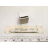 Emblemat Oznaczenie 4x4 Nissan Navara D22 OE 99098VK410 99098-VK410