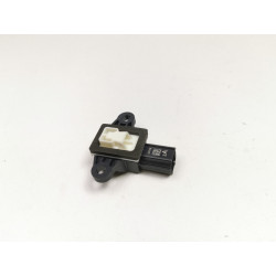 CZUJNIK UDERZENIA UDERZENIOWY VOLVO S60 V60 XC60 OE 31406731