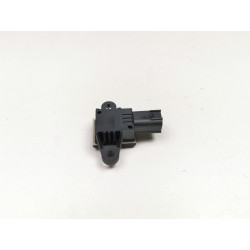 CZUJNIK UDERZENIA UDERZENIOWY VOLVO S60 V60 XC60 OE 31406731