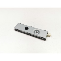 Wzmacniacz antenowy Panel tylny Drzwi górne Mercedes-Benz E300 A2139056900