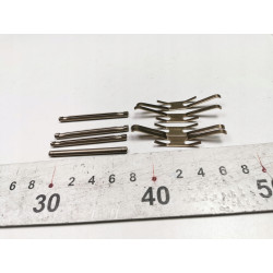 ZESTAW MONTAŻOWY KLOCKÓW HAMULCOWYCH PRZÓD DAEWOO NEXIA ESPERO 03487333