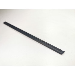 LISTWA OZDOBNA DRZWI PRZÓD PRAWA VOLKSWAGEN PASSAT B7 OE 3AA854940