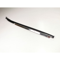 Listwa, uszczelka szyby czołowej lewa Nissan Almera Tino V10 OE 72763-BU400