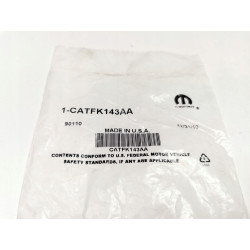 Zestaw Uchwyt do drzwi przesuwnych z napędem elektrycznym MOPAR CATFK143AA