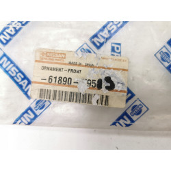 Oznaczenie Emblemat NISSAN VANETTE 61890Y9503 61890-Y9503